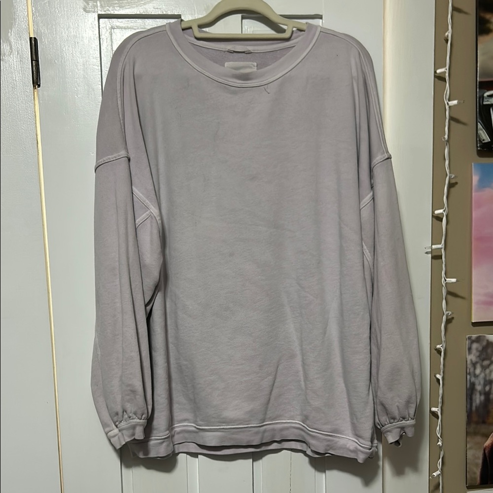 Casual Gray Sweatshirt
